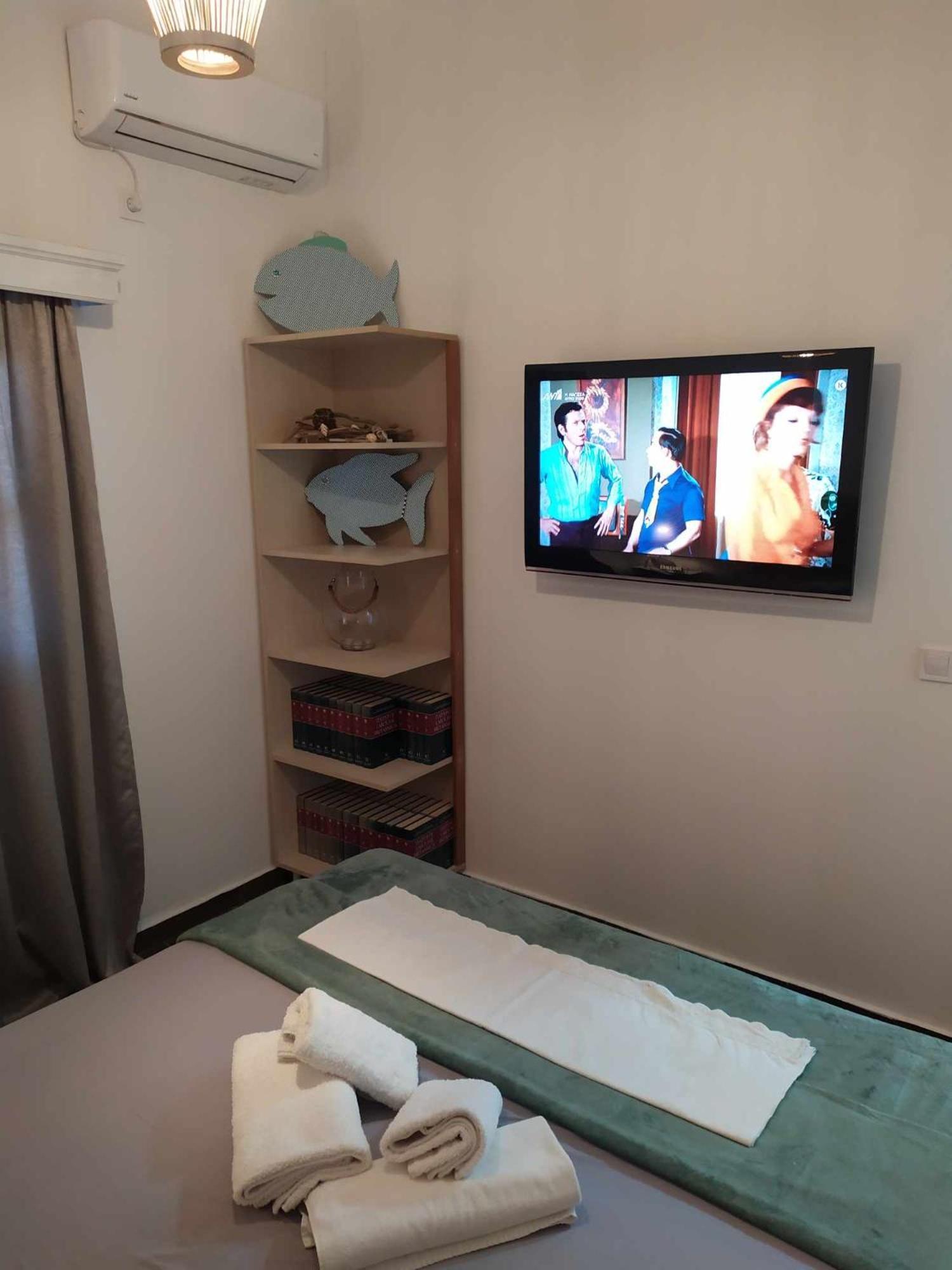 Nafpaktos Beach Apartment Экстерьер фото